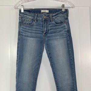 Abercrombie & Fitch “Light Blue Skinny Jeans” Women’s 25